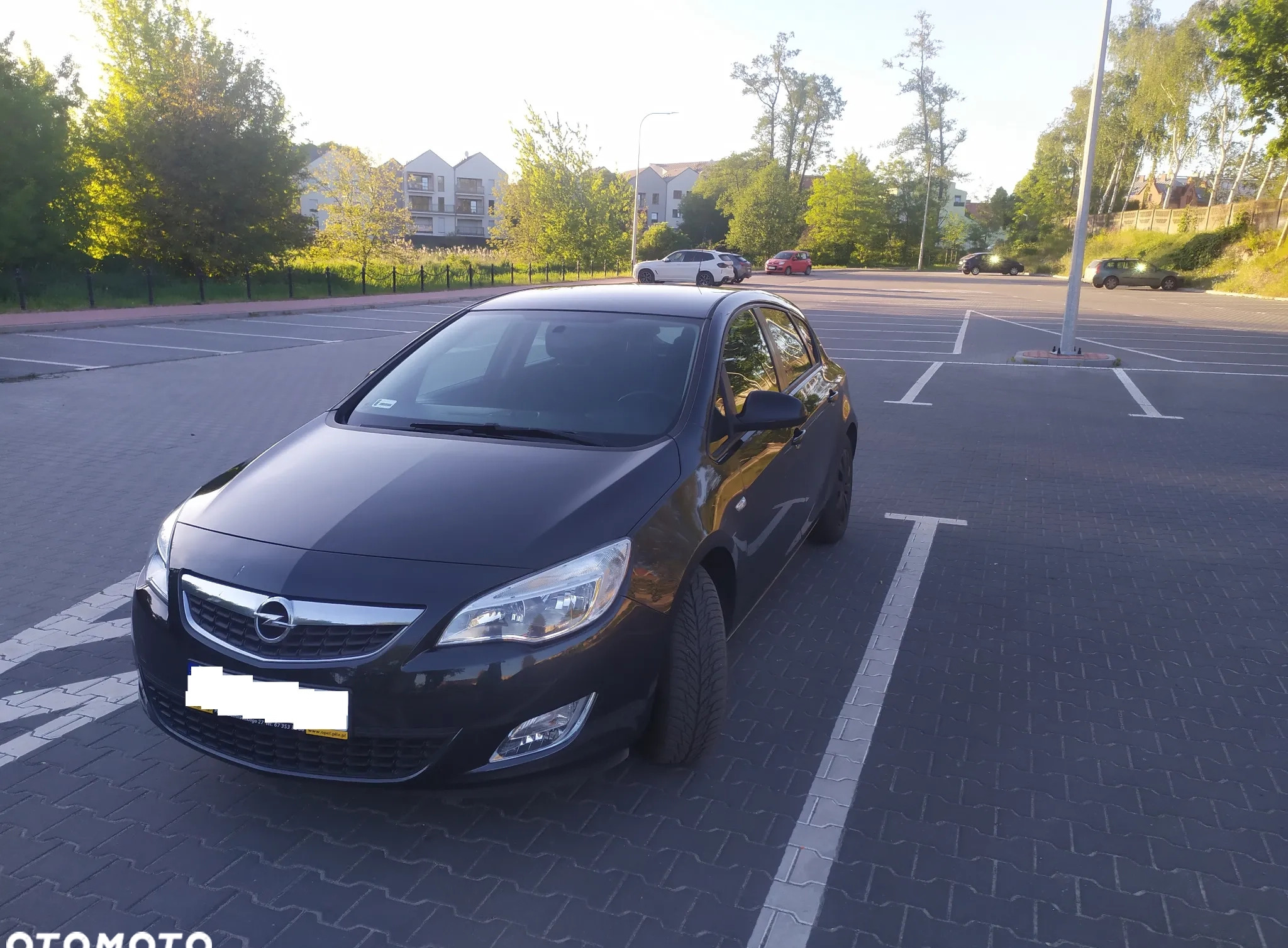 Opel Astra cena 24900 przebieg: 238700, rok produkcji 2011 z Szamotuły małe 154